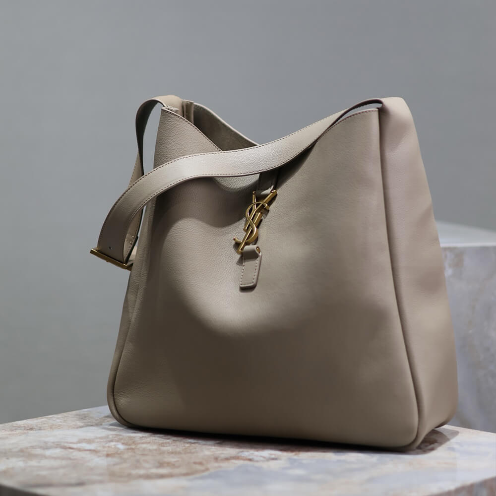 YSL LE 5 �� 7 supple LARGE