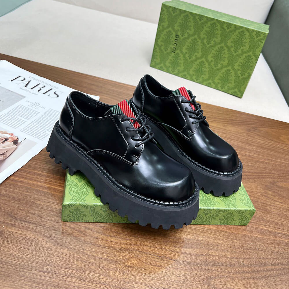 GUCCI Women s lace-up with Web