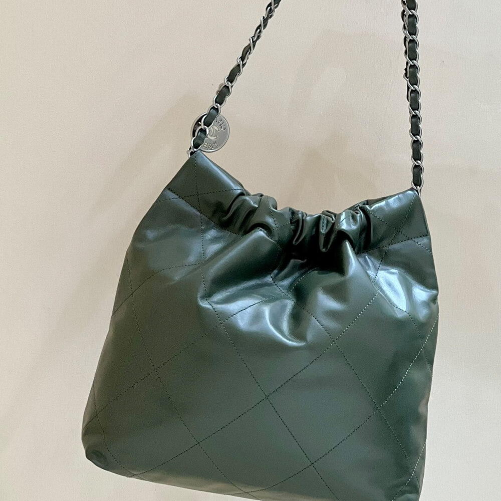 CHANEL 22 HANDBAG(Tax-Free Grade)