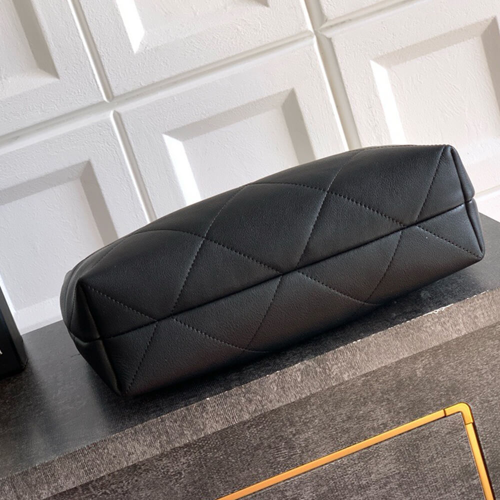 CHANEL Hobo Handbag(high-end grade)