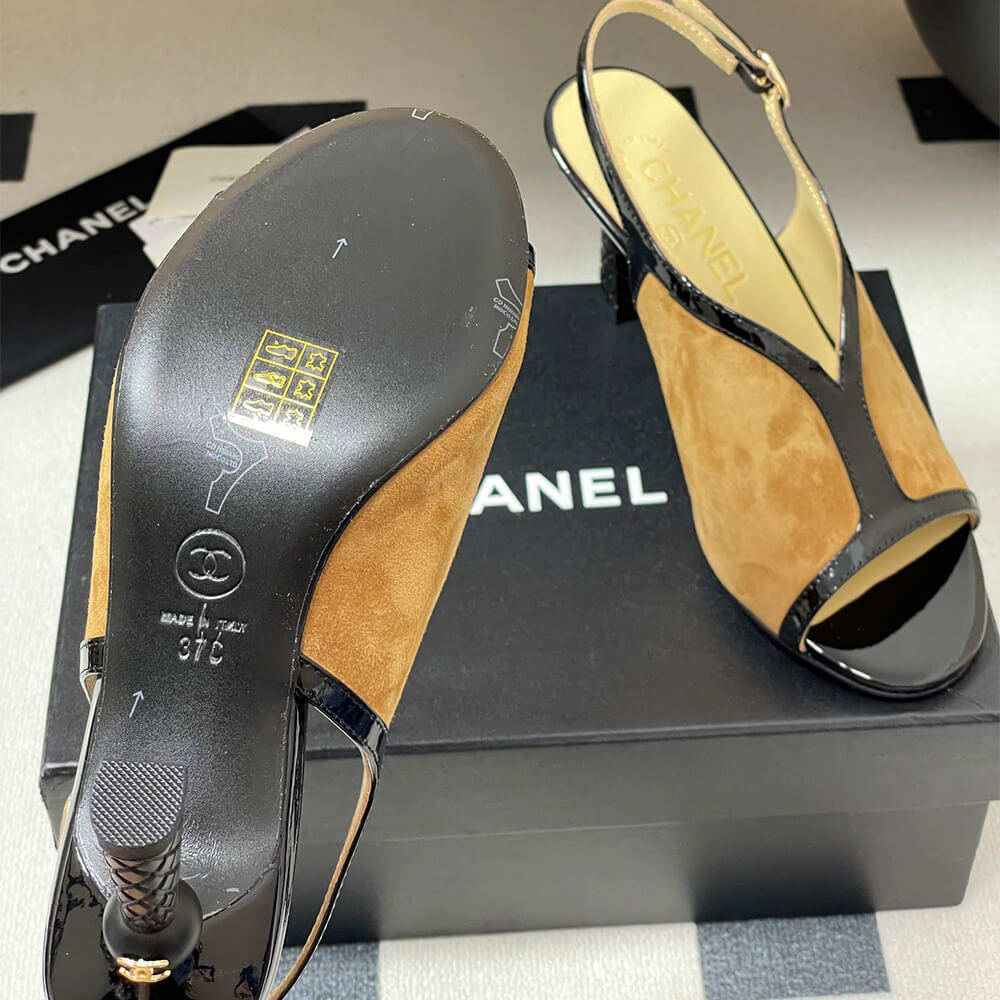 CHANEL Sandals