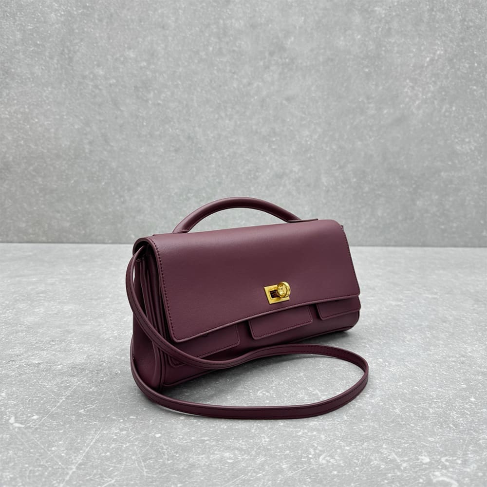 Balenciaga Women s Bel Air Clutch On Strap Small(HIGH-END GRADE)