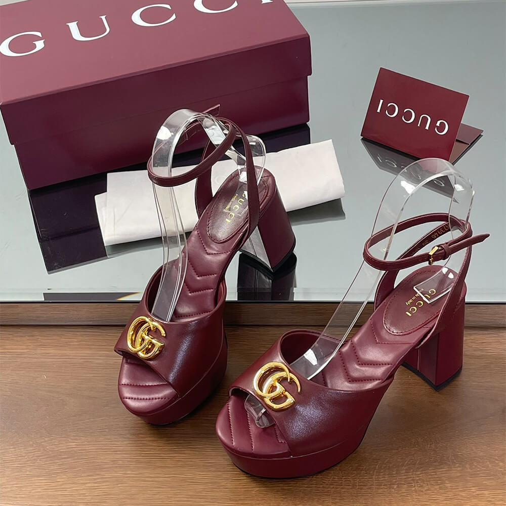 GUCCI Women s platform sandal with Double G
