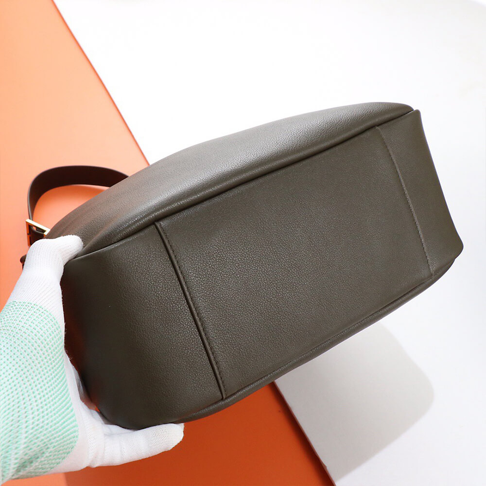 YSL LE 5 �� 7 supple LARGE