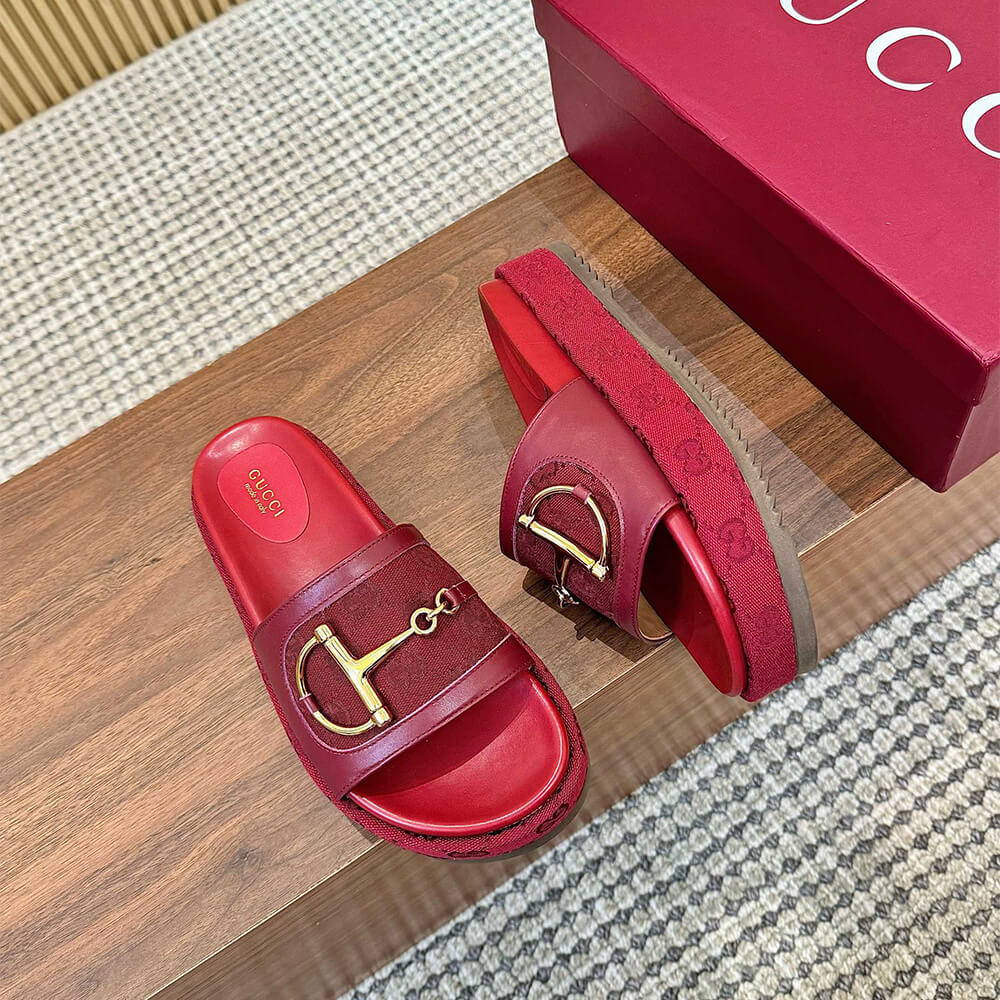 GUCCI Women s platform slide sandal