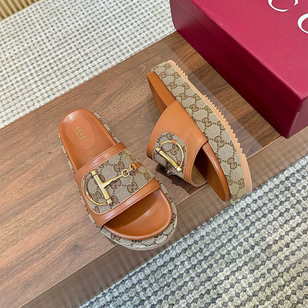 GUCCI Women s platform slide sandal
