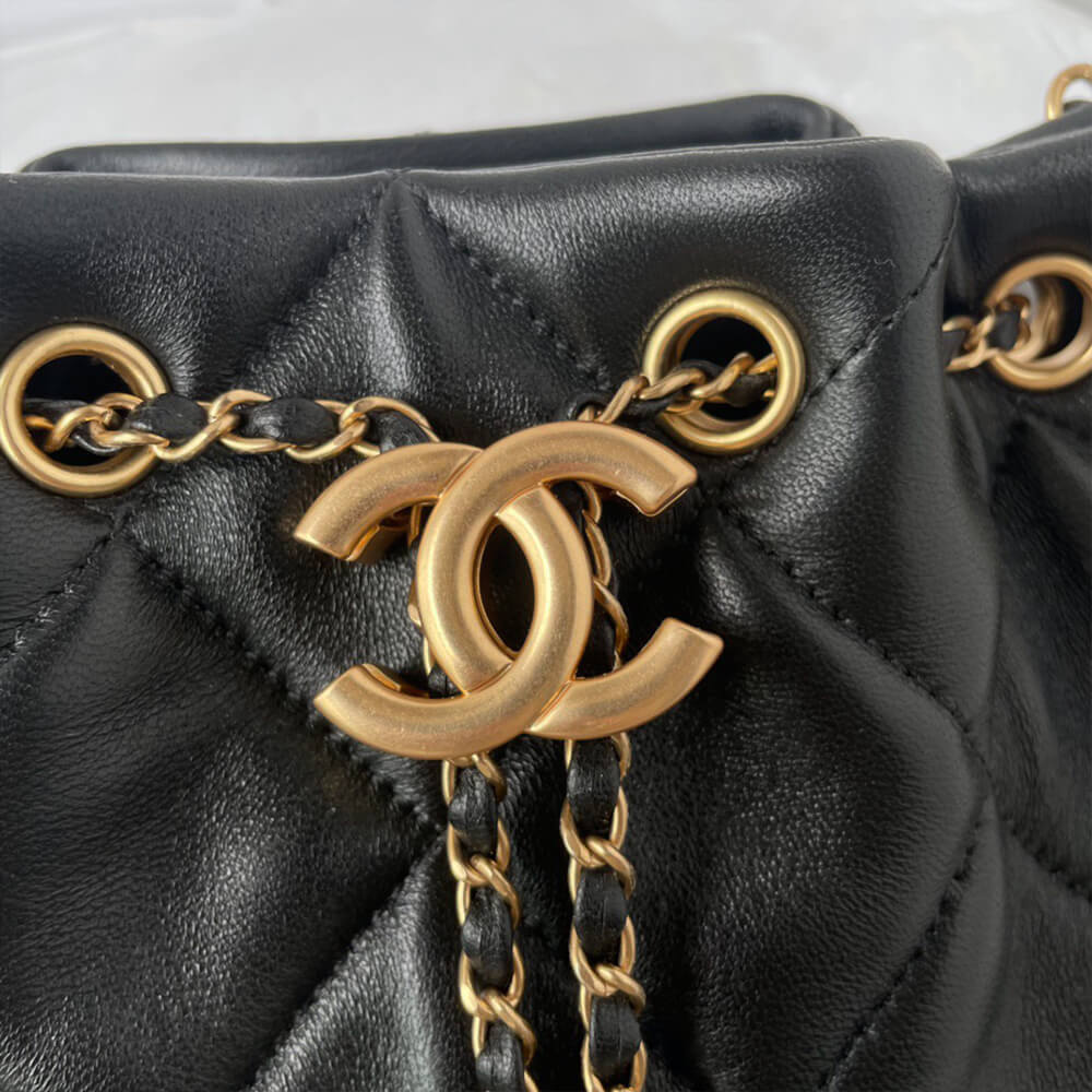 Chanel Small Bucket Bag(HIGH-END GRADE)