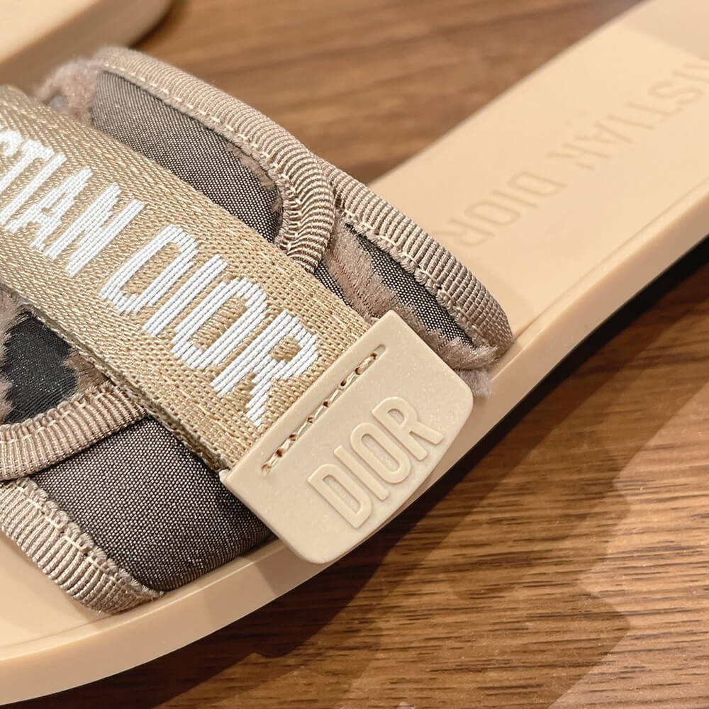 DIO(R)EVOLUTION SLIDE