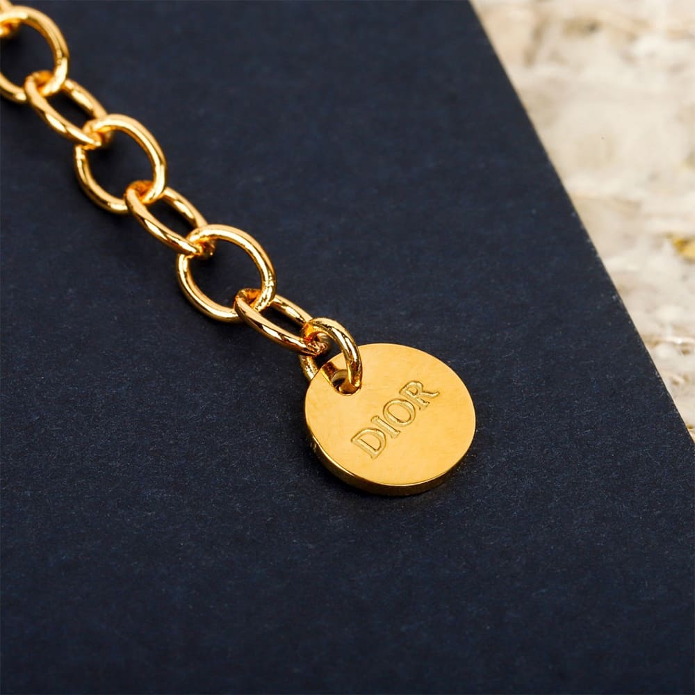 DIOR necklace