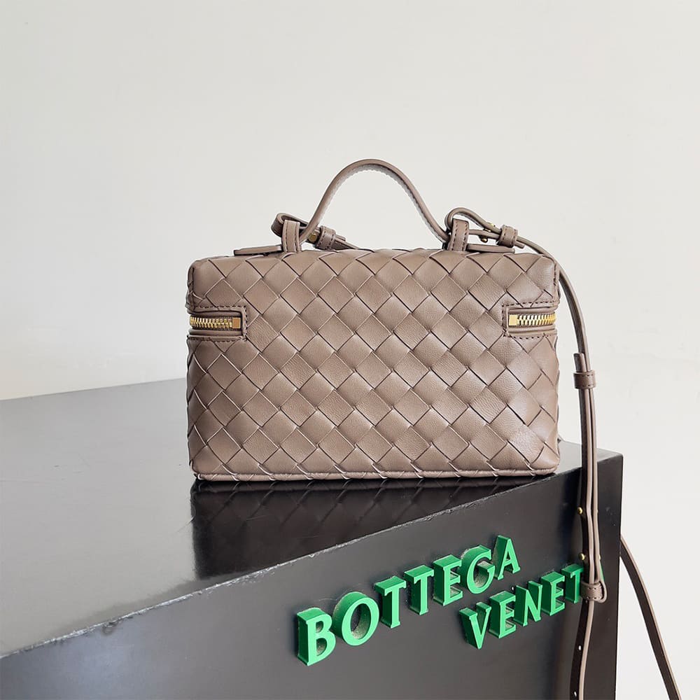 Bottega Veneta Bang Bang Vanity Case(high-end grade)