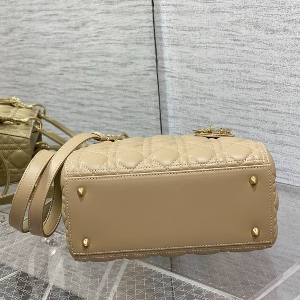 Medium Lady Dior Bag(HIGH-END GRADE)