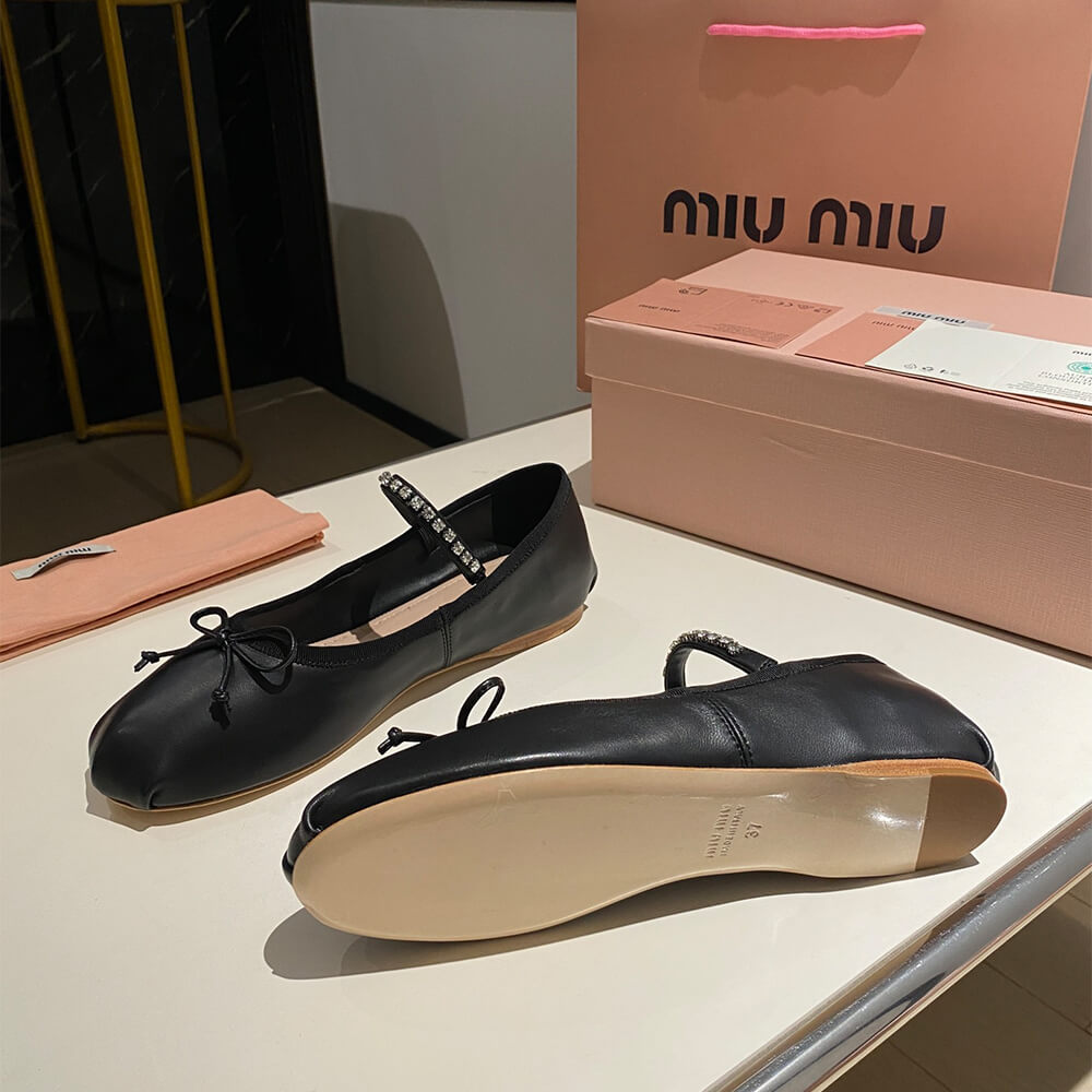 MiuMiu Leather ballerinas