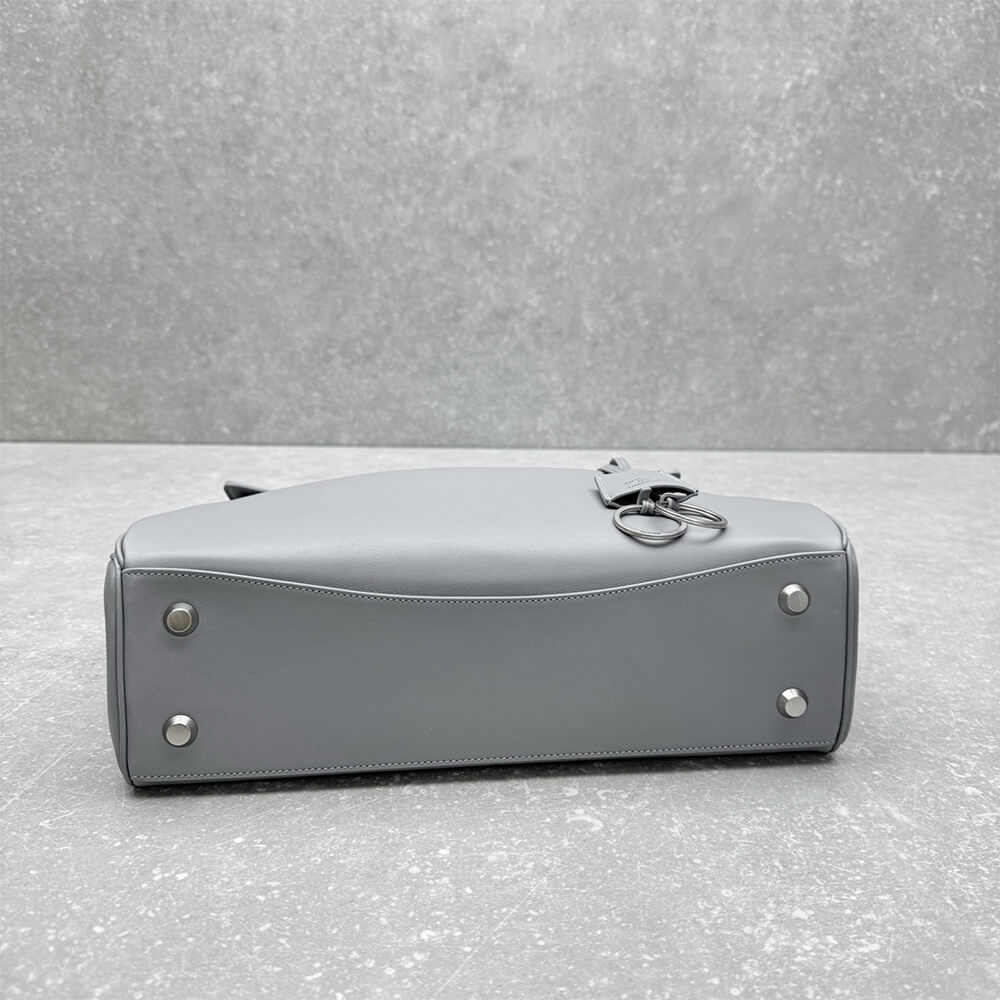 Balenciaga Women s Rodeo Handbag Medium(HIGH-END GRADE)